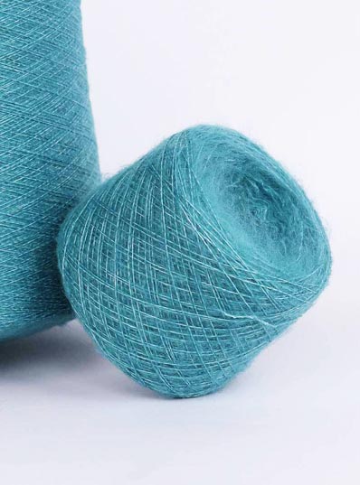 1 / 14NM Gesponnener Samt 78% Polyester 18% Acryl 4% Elasthan