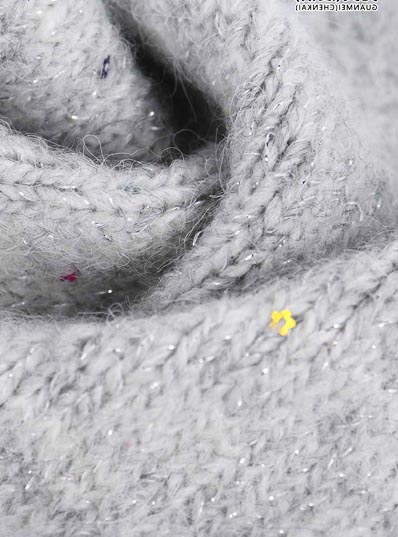 1/5 NM 45% Acryl 40% Polyester 8% Nylon 5% Wolle 2% Elasthan