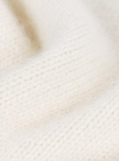 2/24NM ROSE 40% Angora 5% Merino Wool 20% Viscose 35% Nylon