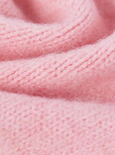 2 / 28NM 6% Lana 43% Acrilico 26% Nylon 25% Poliestere