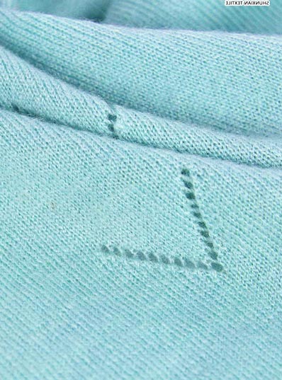 2/30 S 2/50 НМ 6% Шерсть 18% Лиоцелл 27% Антипиллингующий акрил 19% нейлон 30% ПБТ