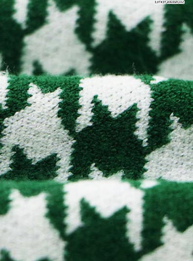 2/32 22% Cotone 44% Anti-acrilico 34% Poliestere